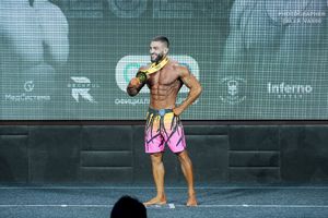 MEN'S ATHLETIC 179